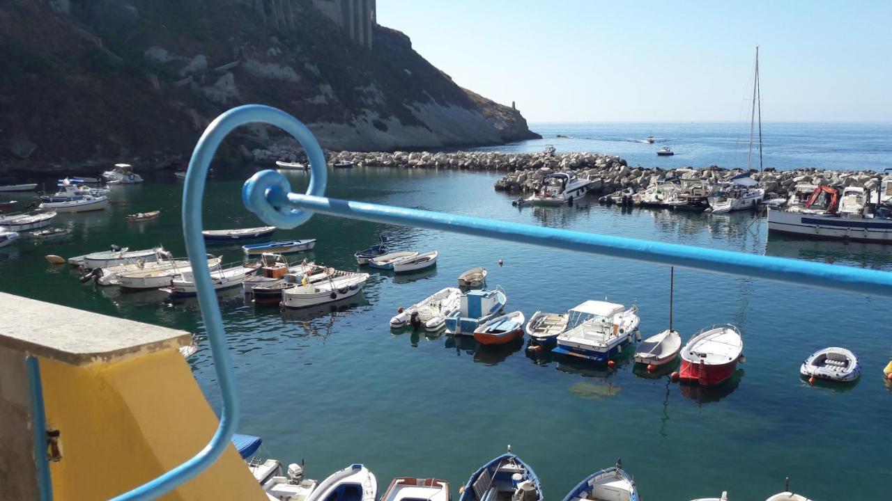 Ferienwohnung La Casa Di Titina Procida Exterior foto