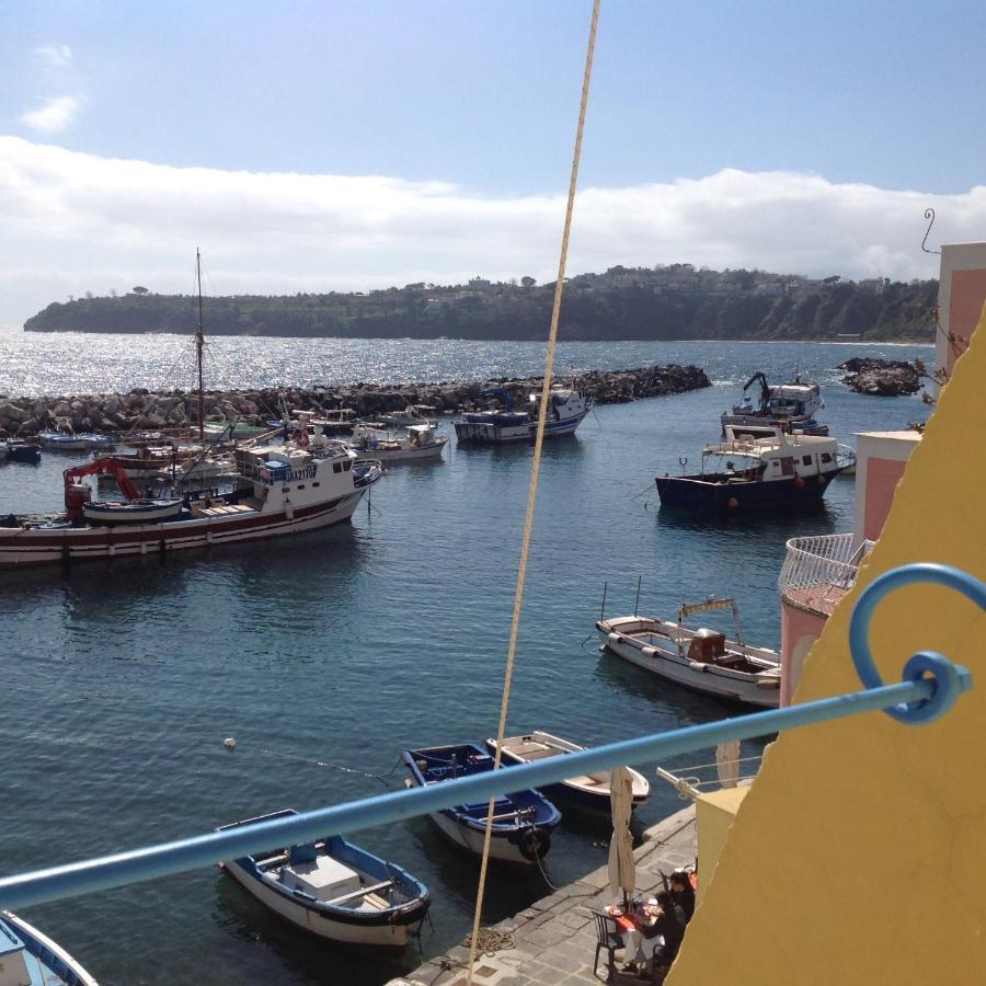 Ferienwohnung La Casa Di Titina Procida Exterior foto