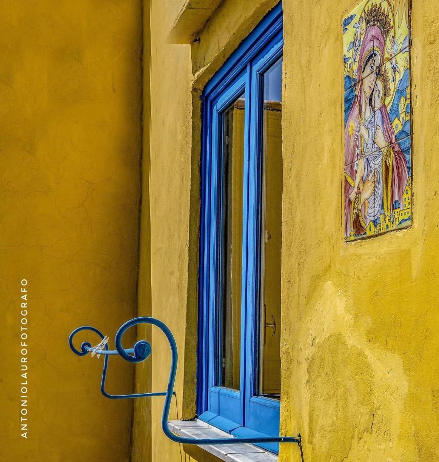 Ferienwohnung La Casa Di Titina Procida Exterior foto