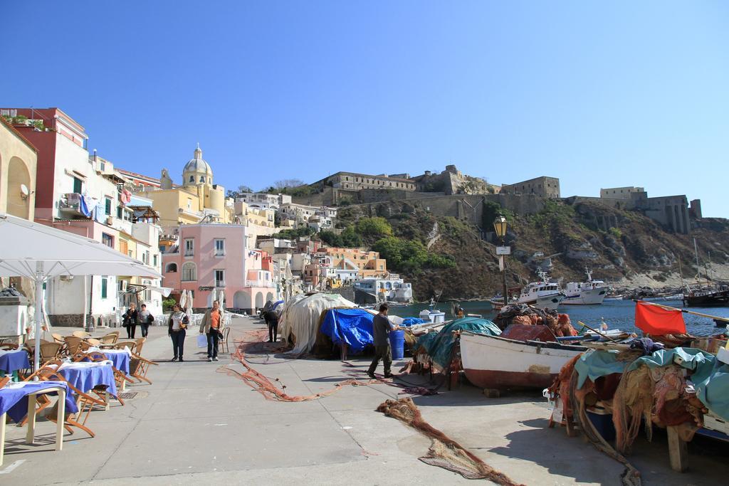 Ferienwohnung La Casa Di Titina Procida Exterior foto