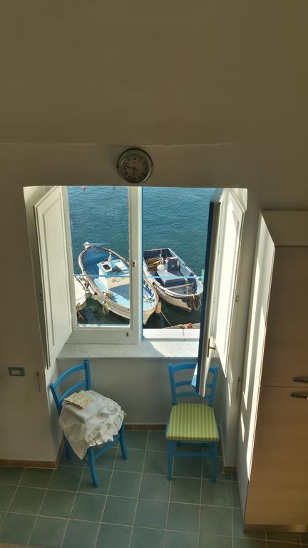 Ferienwohnung La Casa Di Titina Procida Exterior foto